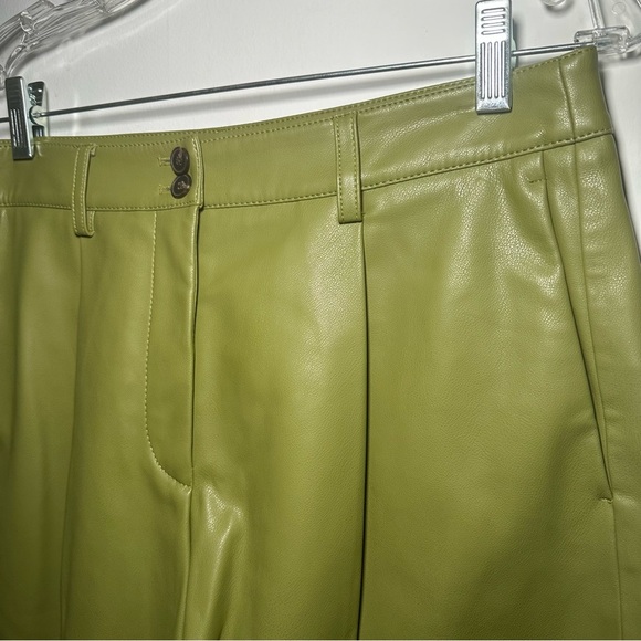 Rebecca Taylor High Waist Olive Faux Leather Shorts Size 4 - Picture 7 of 16